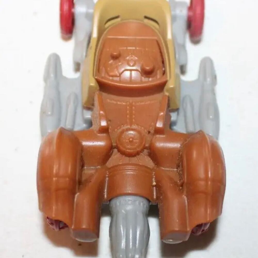Hot Wheels Fangore Battle Force‎ 5 Die Cast Vehicle McDonald's Happy Meal 2010